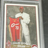 2003 Topps #221 Lebron James rookie PSA 8