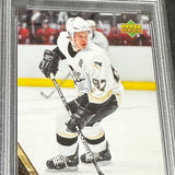 2005 Upper Deck Victory #1 Sidney Crosby rookie PSA 8