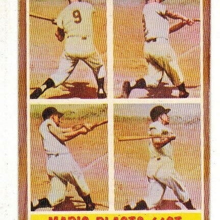 1962 Topps #313 Roger Maris Blasts 61st HR