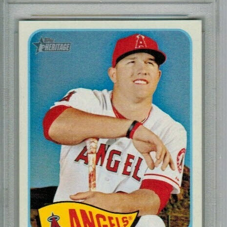 2014 Topps Heritage #250 Mike Trout Protrait Cap Logo PSA 10