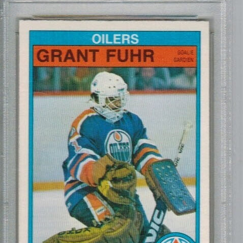 1982 Opeechee #105 Grant Fuhr rookie PSA 8