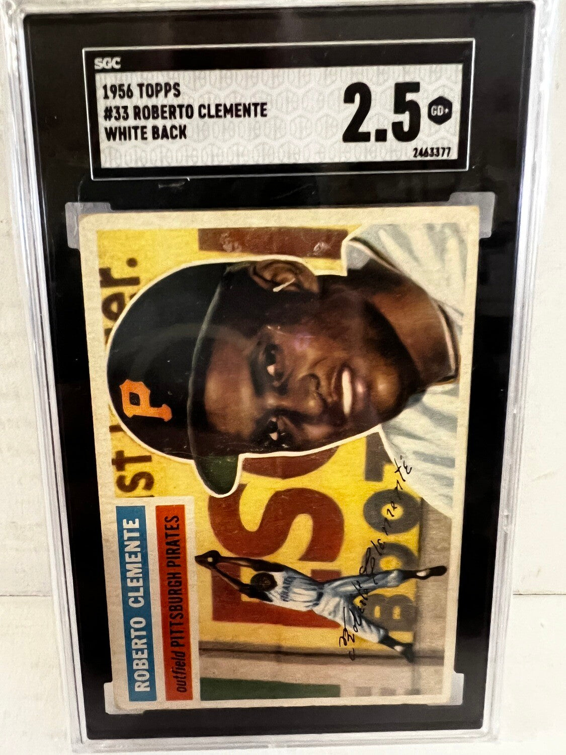 1956 Topps #33 Roberto Clemente SGC 2.5
