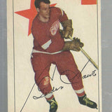 1954/55 Parkhurst #41 Gordie Howe list $600