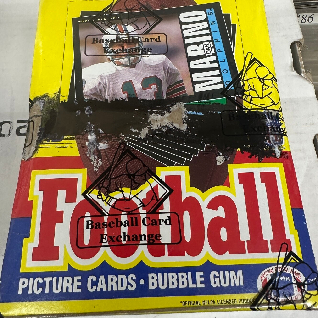 1985 Topps Football Wax Box BBCE Sealed