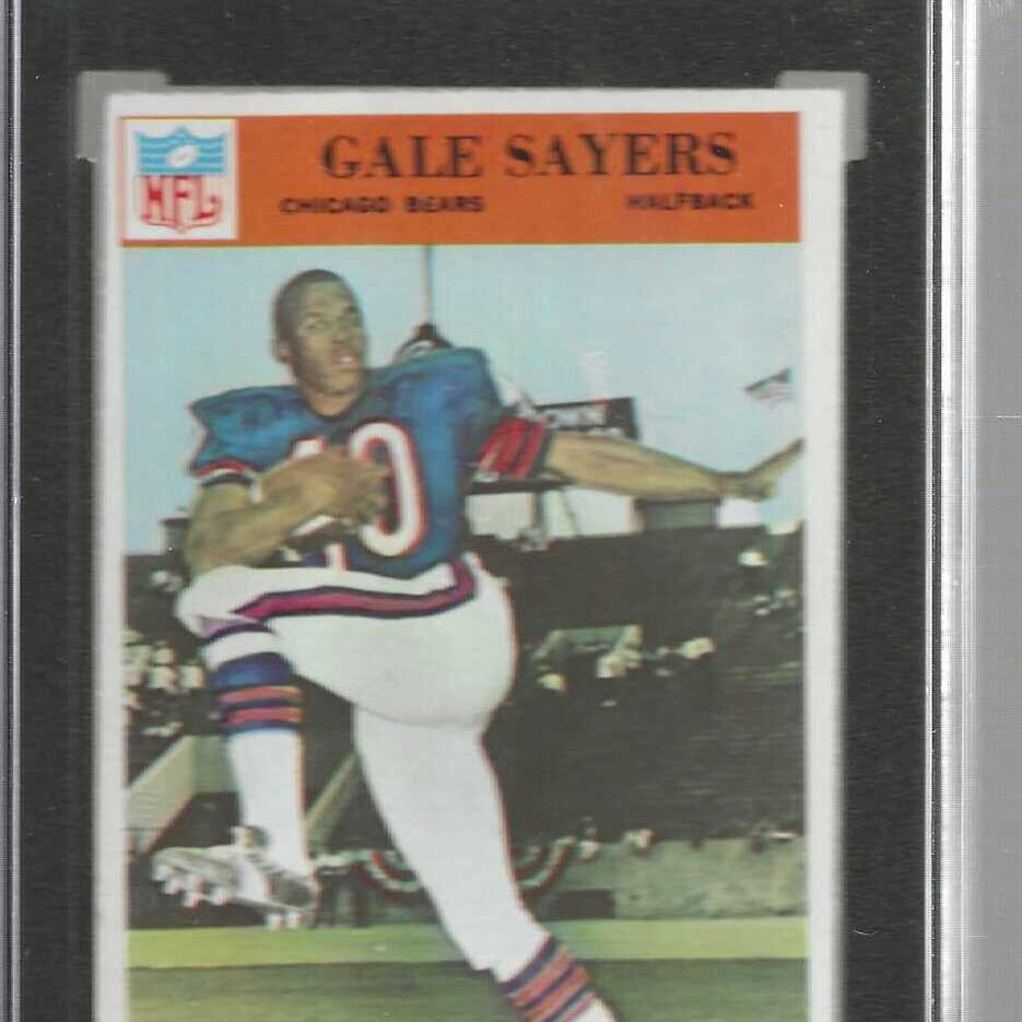 1966 Phiadelphia #38 Gale Sayers rookie Pen on back SGC 1.5