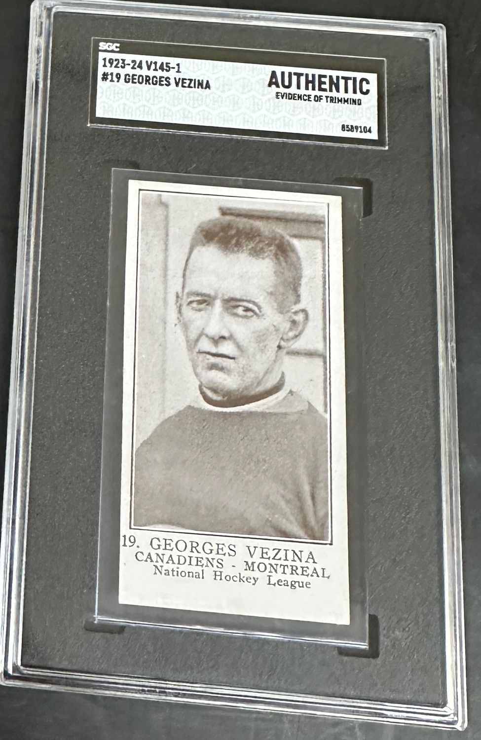 1923 V-145-1 #19 Georges Vezina SGC Authentic