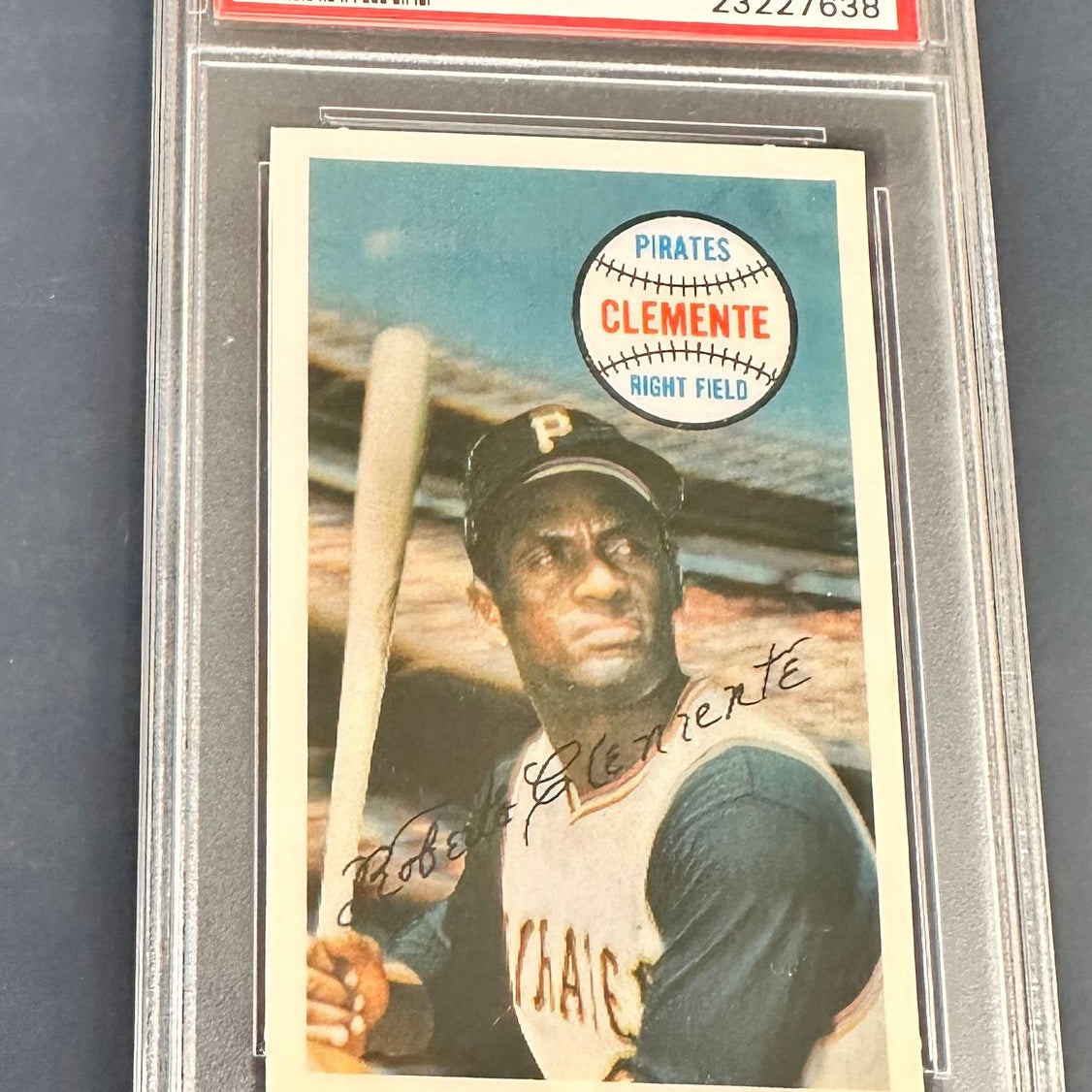 1970 Kelloggs #27 Roberto Clemente PSA 9