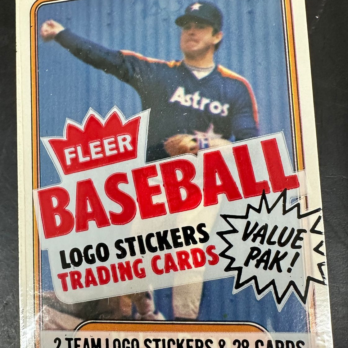 1982 Fleer Sealed Cello Pack w/ Nolan Ryan on Top