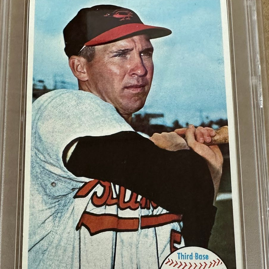 1964 Topps Giants #50 Brooks Robinson PSA 8