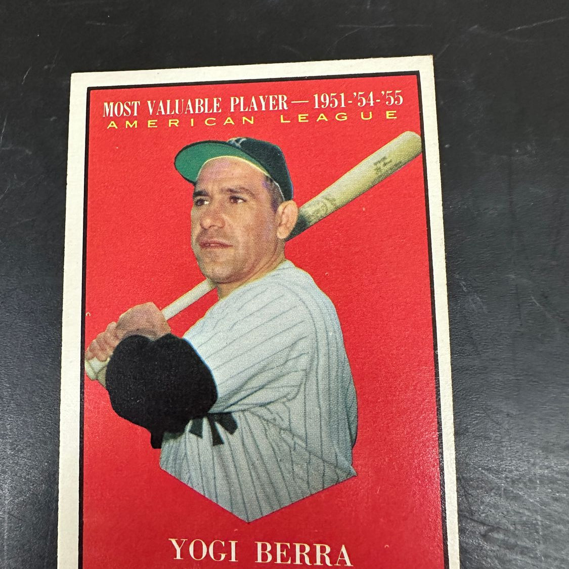 1961 Topps #472 Yogi Berra MVP Ex/Mint