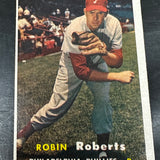 1957 Topps #15 Robin Roberts VG