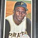 1964 Topps Giants #11 Roberto Clemente SGC 5
