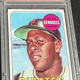 1969 Topps #545 Willie Stargell PSA 8