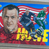 1993 Upper Deck Heroes Gordie Howe signed card